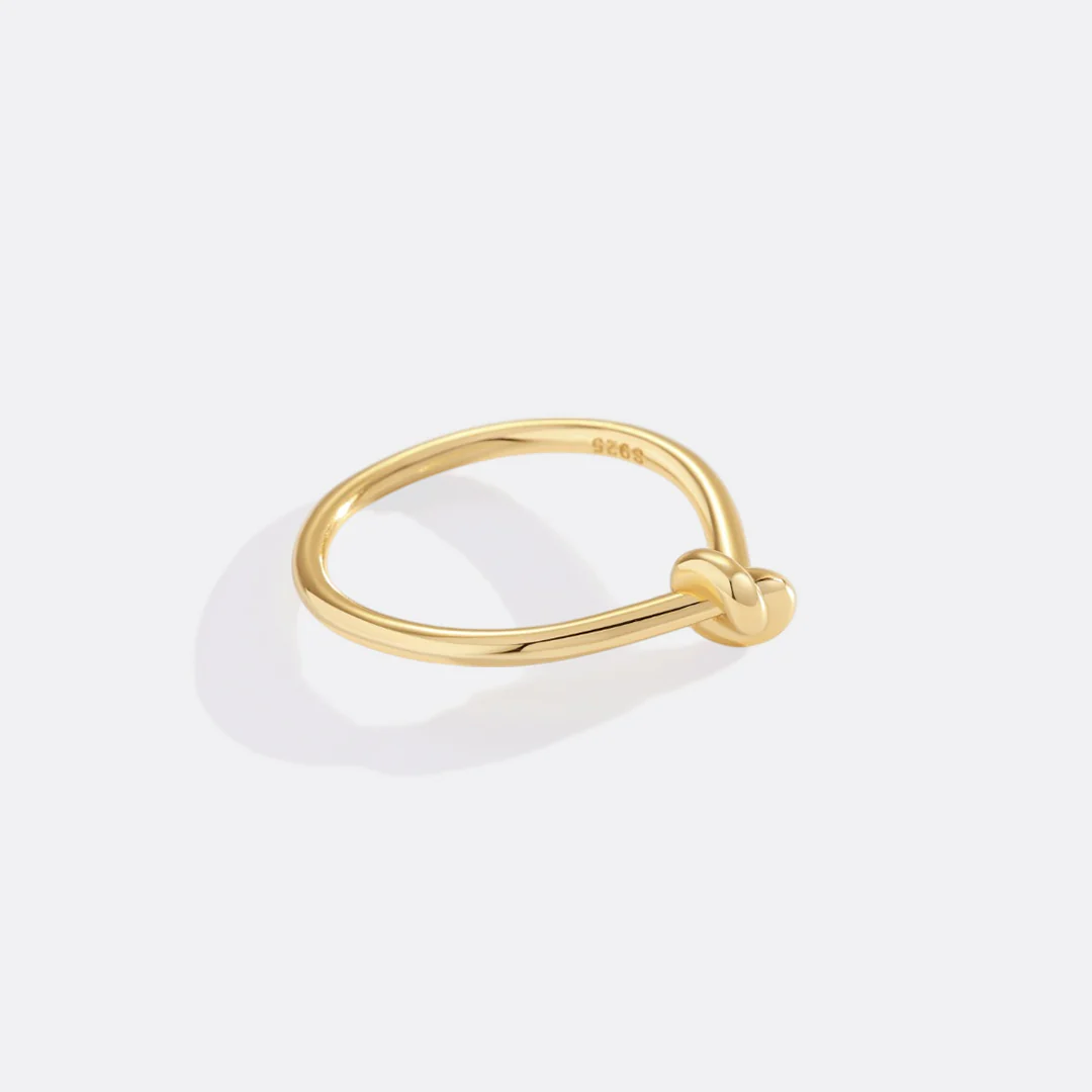 Classic Gold Knot Ring - Image 9