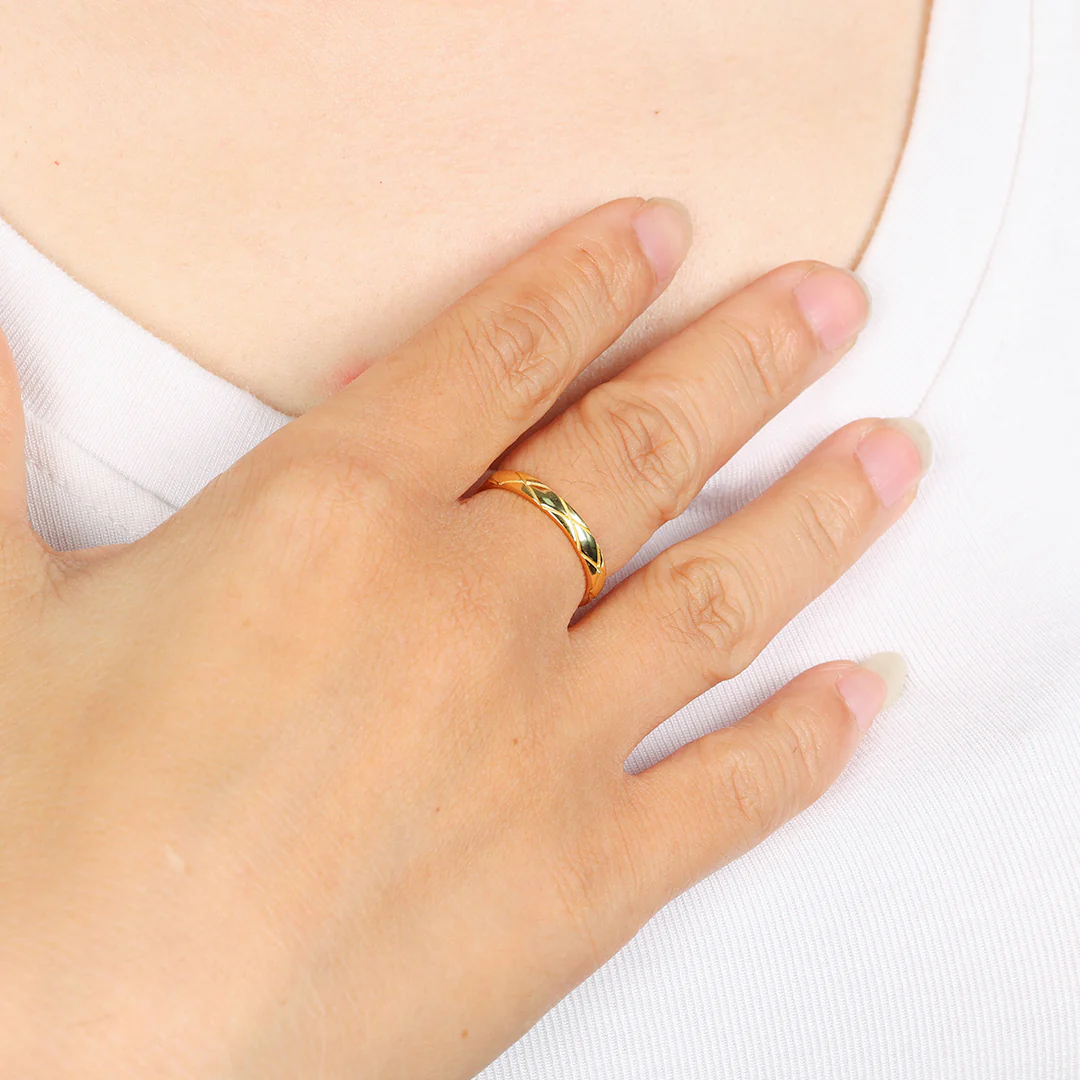 Classic Hatch Ring - Image 15