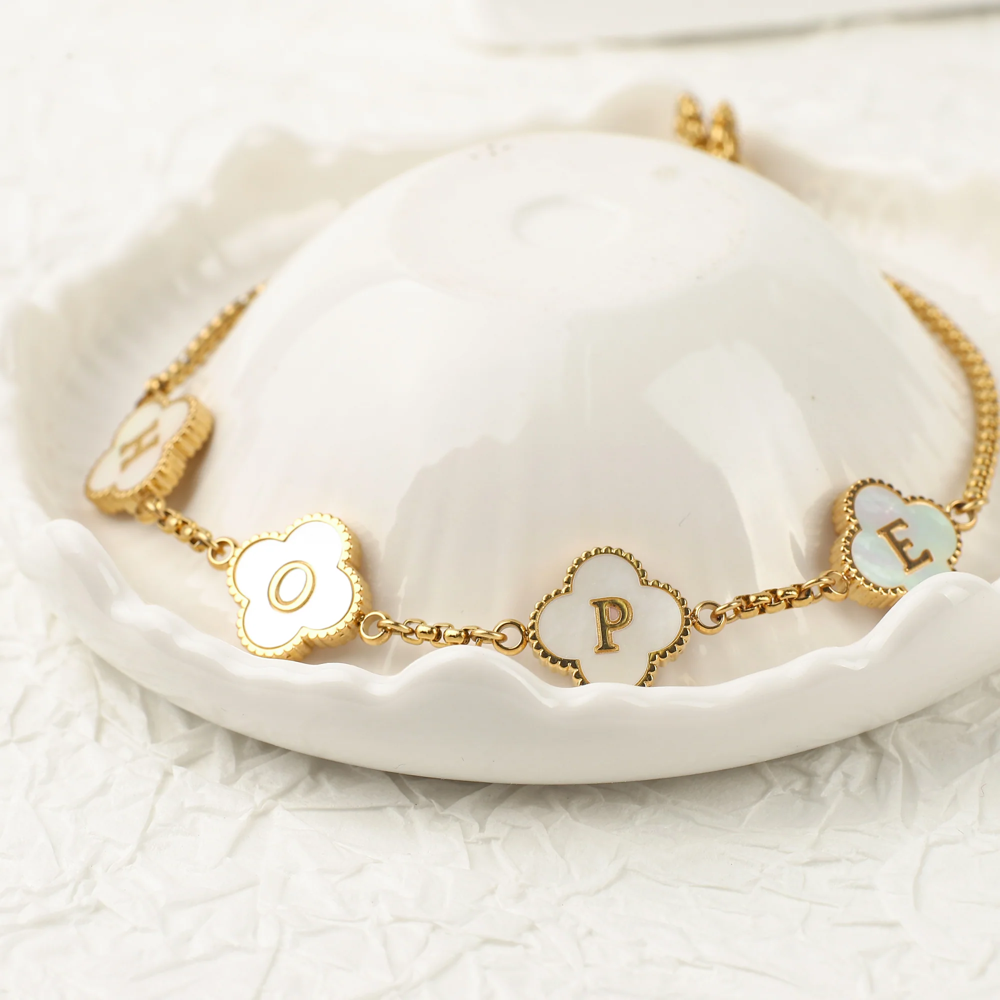 Clover Custom Name Bracelet - Image 8