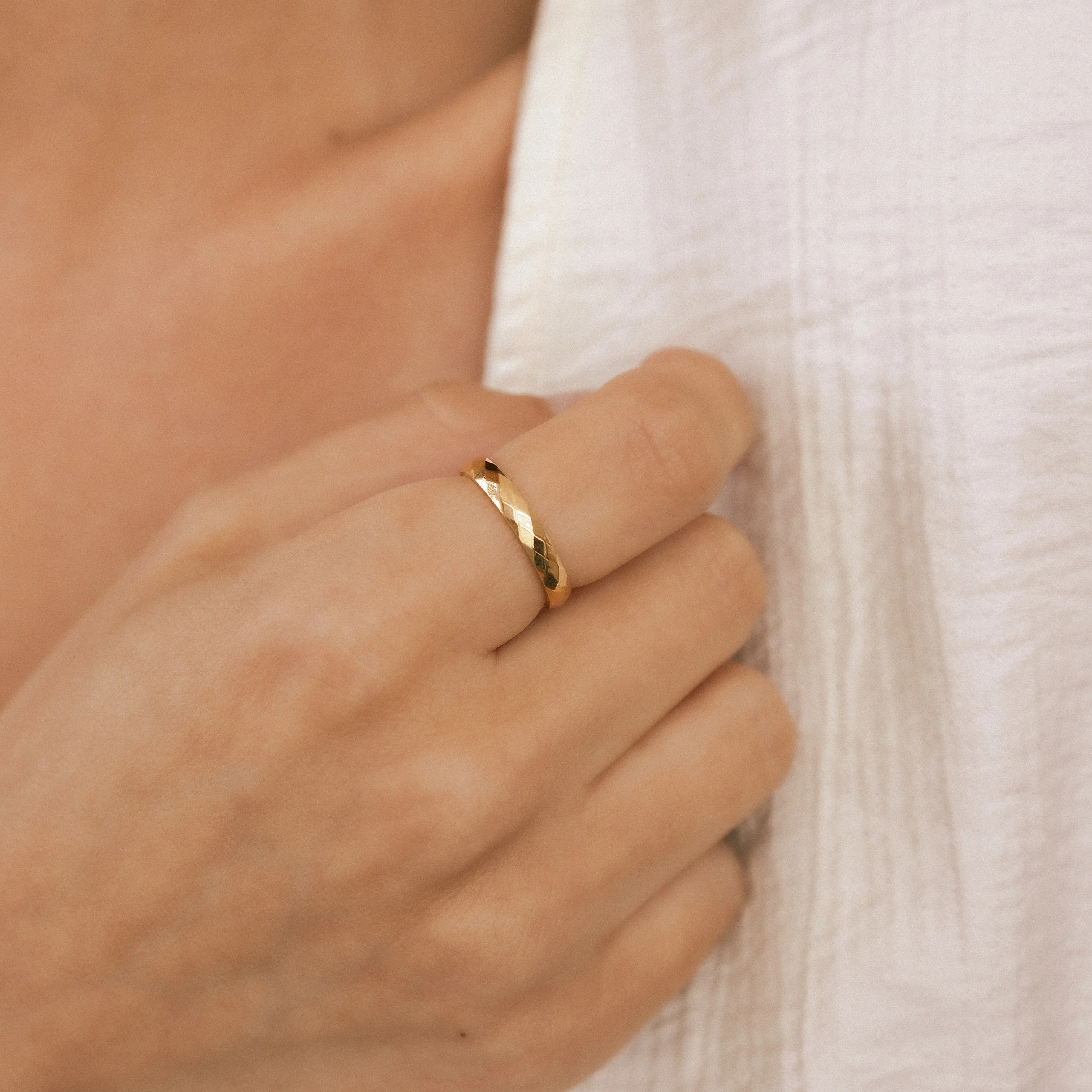 Dainty Hammered Band Spinning Fidget Ring - Image 45