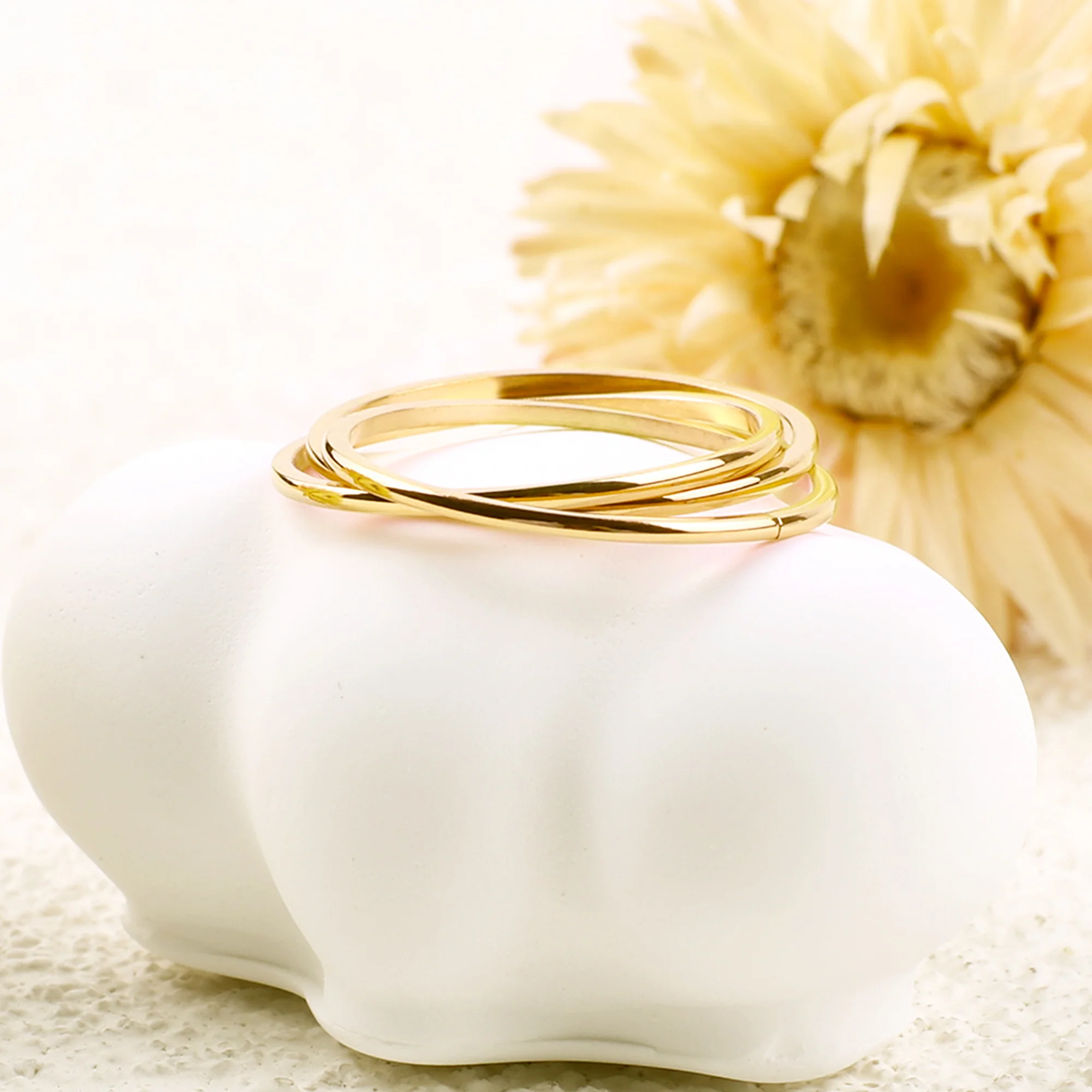 Dainty Interlocking Fidget Ring - Image 24
