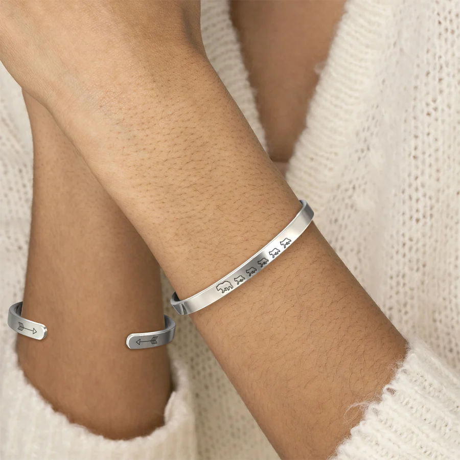 Mama Bear & Her Baby Bears Engraved Cuff Bracelet - Image 87