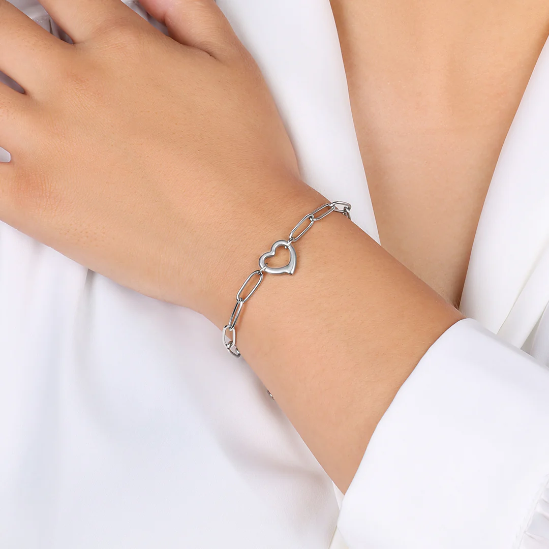 Open Heart Paperclip Chain Bracelet - Image 15