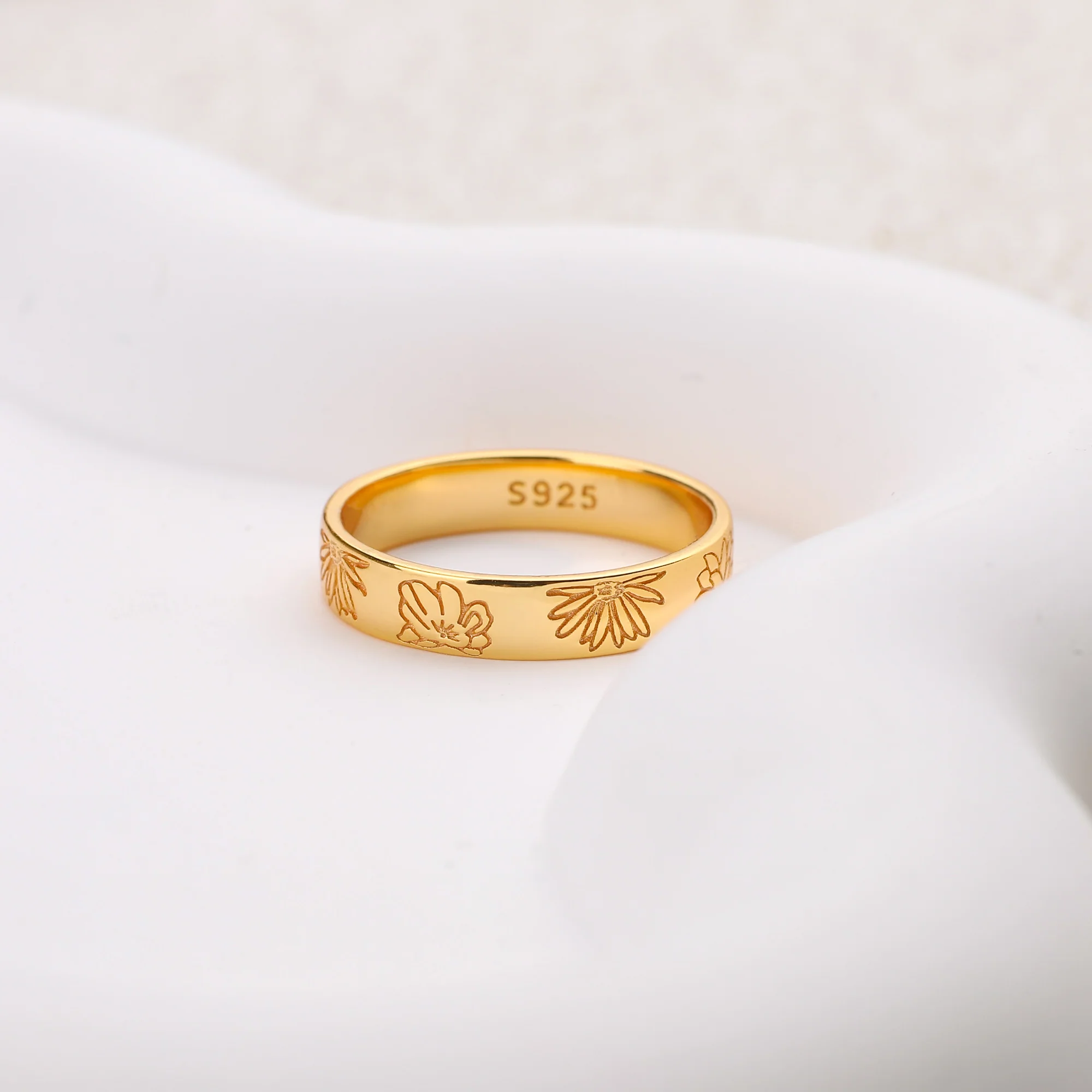 Personalized Stamped Flower Ring - Image 11