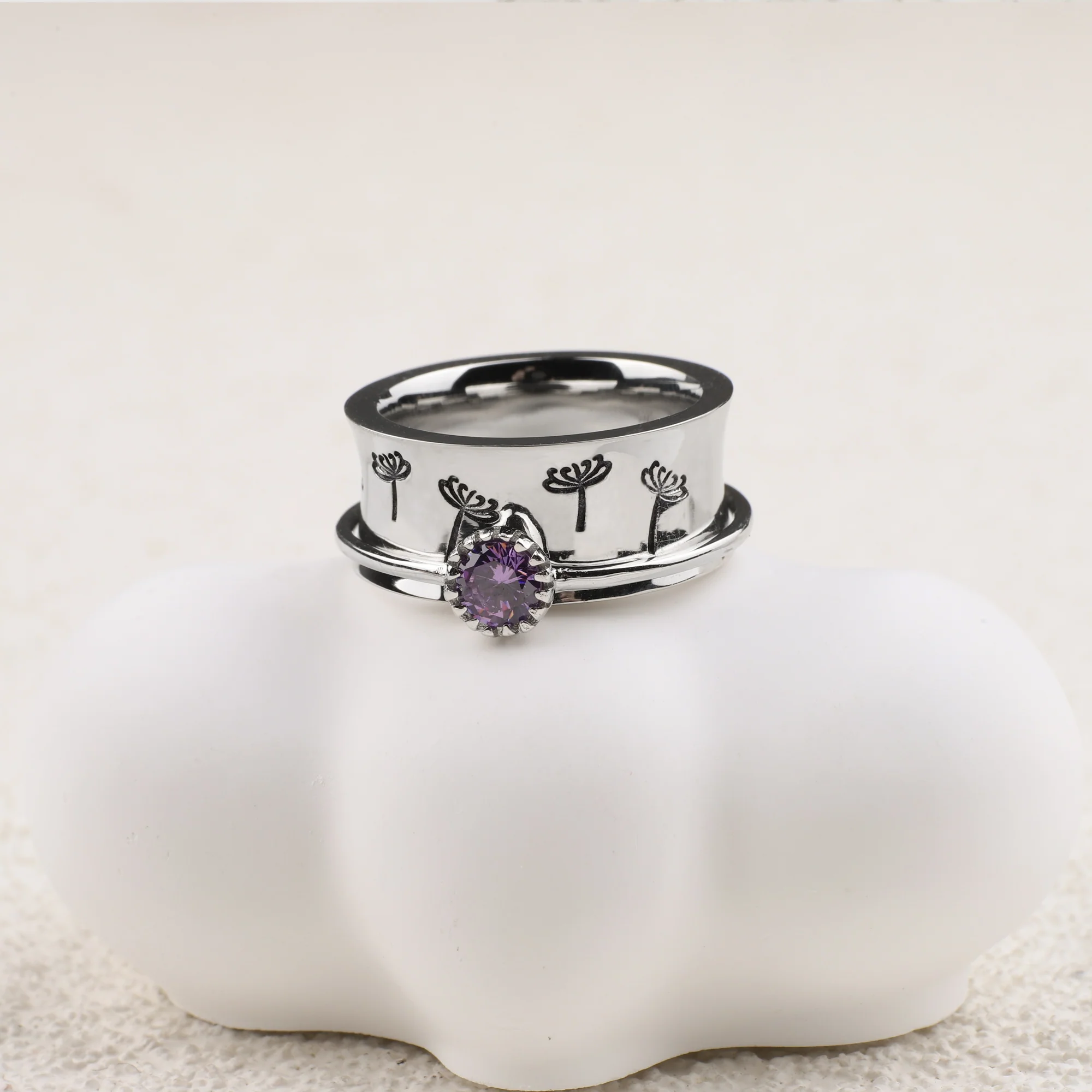 Silver Dandelion Birthstone Spinning Fidget Ring - Image 80